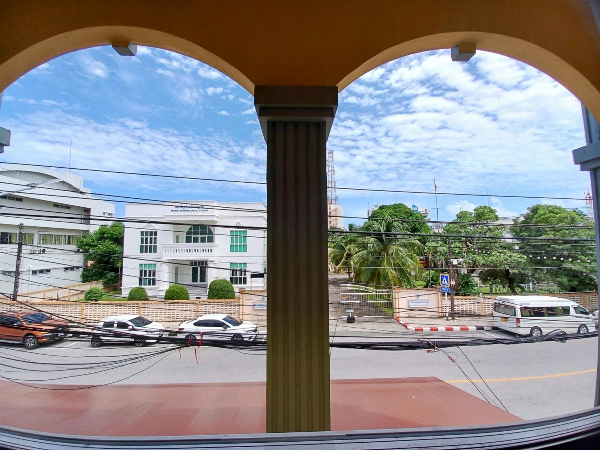 Hotel In Phuket House Exterior foto